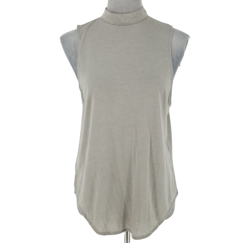Chaser Top Womens Medium Gray Blouse Stretch Knit Open Back Lightweight New